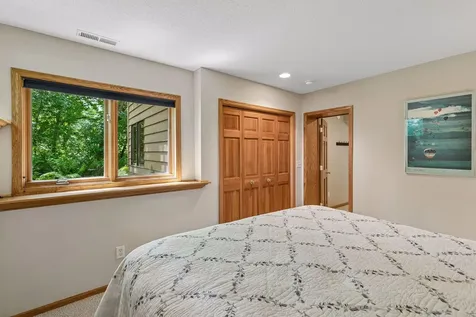 13437 Georgia Circle Apple Valley MN 55124