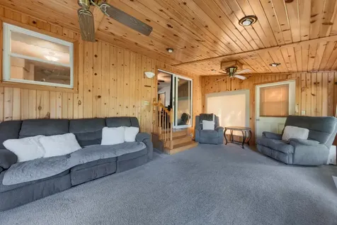 1516 Wellington Crescent Faribault MN 55021