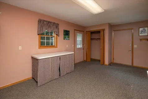 607 Don Drive Saint Charles MN 55972