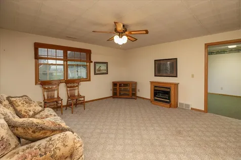607 Don Drive Saint Charles MN 55972