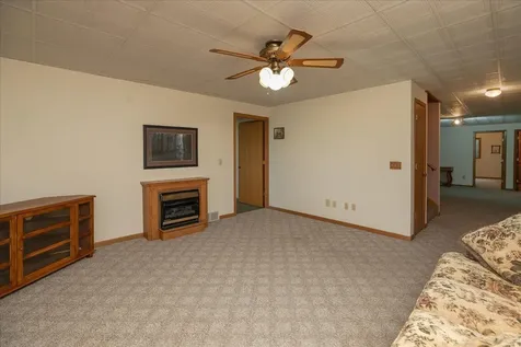 607 Don Drive Saint Charles MN 55972