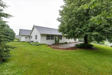 607 Don Drive Saint Charles MN 55972