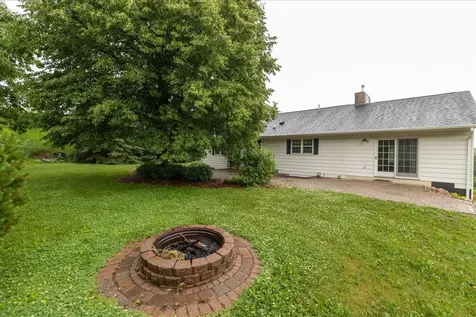 607 Don Drive Saint Charles MN 55972