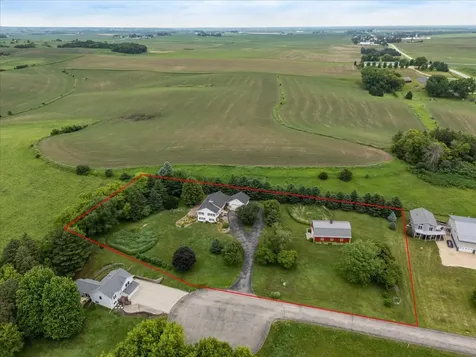 607 Don Drive Saint Charles MN 55972