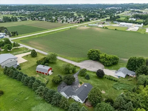 607 Don Drive Saint Charles MN 55972