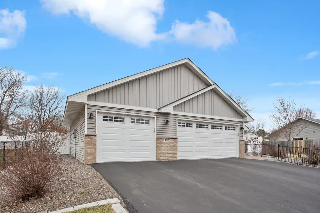 1076 244th Avenue NE East Bethel MN 55005