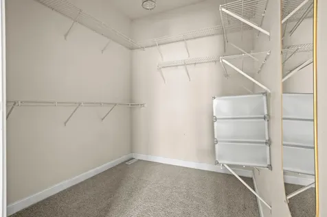 2835 Wheatland Drive S Fargo ND 58103