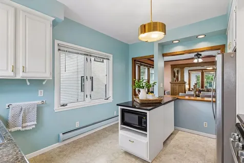 1275 Minnehaha Avenue W Saint Paul MN 55104