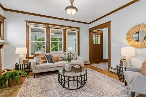 1275 Minnehaha Avenue W Saint Paul MN 55104
