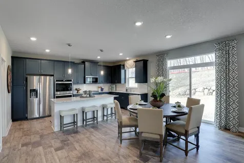 4978 Blake Way Woodbury MN 55129