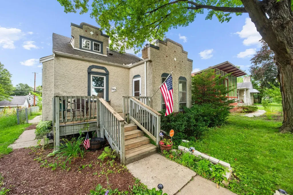 3454 Logan Avenue N Minneapolis MN 55412