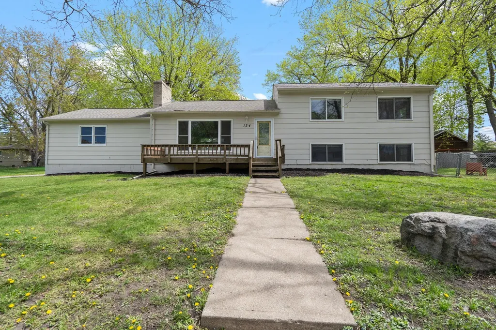 134 Inglewood Street Long Lake MN 55356