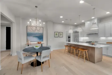 1 Hill Farm Road Saint Paul MN 55127