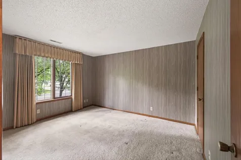 2576 Moundsview Drive Mounds View MN 55112
