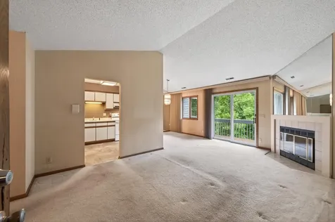 2576 Moundsview Drive Mounds View MN 55112
