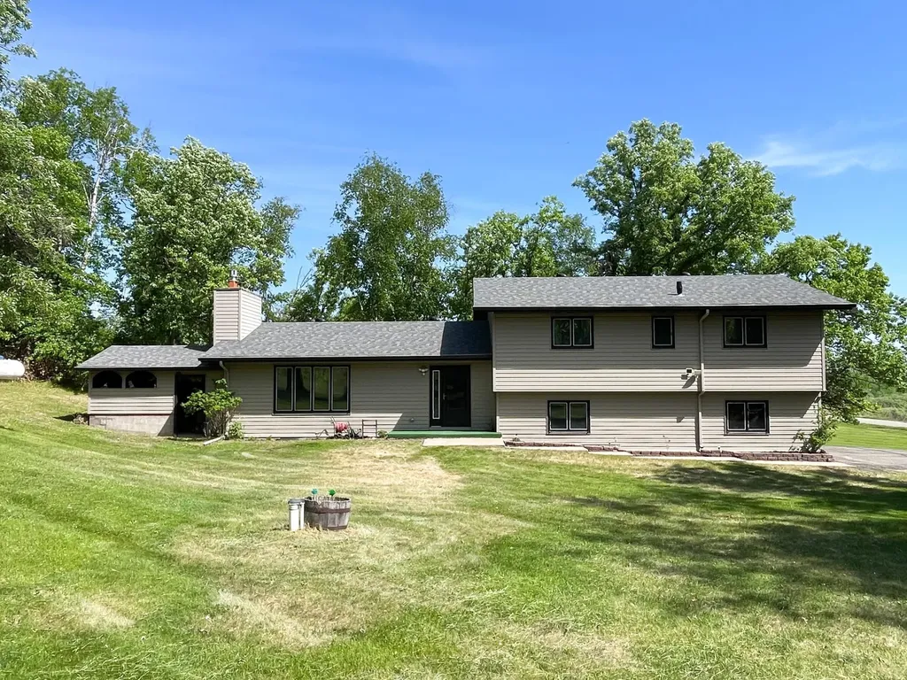 1559 Stone Lake Road SW Bemidji MN 56601