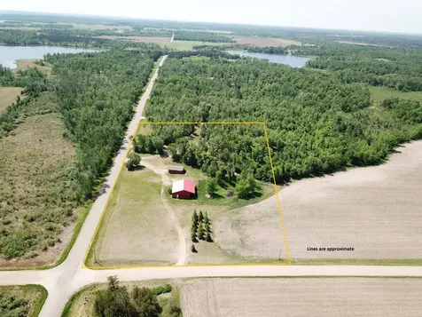 1559 Stone Lake Road SW Bemidji MN 56601