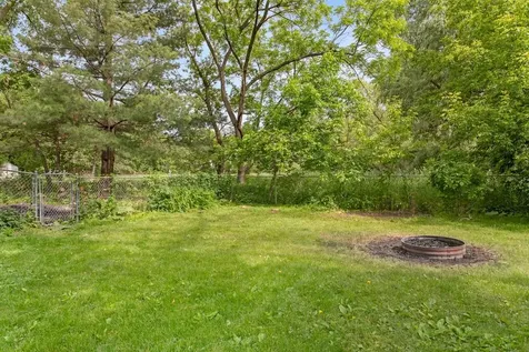6266 15th Street N Oakdale MN 55128