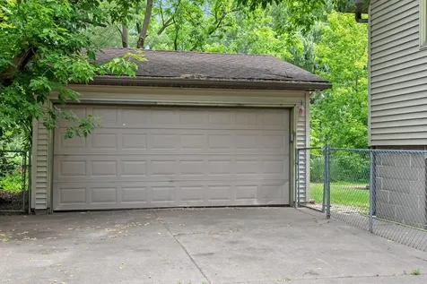 6266 15th Street N Oakdale MN 55128