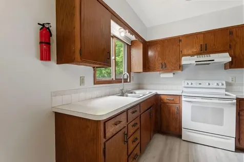 6266 15th Street N Oakdale MN 55128