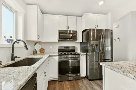 94 5th Avenue SE Kasson MN 55944
