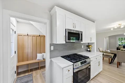 1245 Jefferson Avenue Saint Paul MN 55105