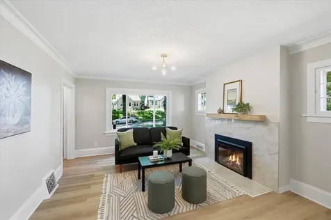 1245 Jefferson Avenue Saint Paul MN 55105
