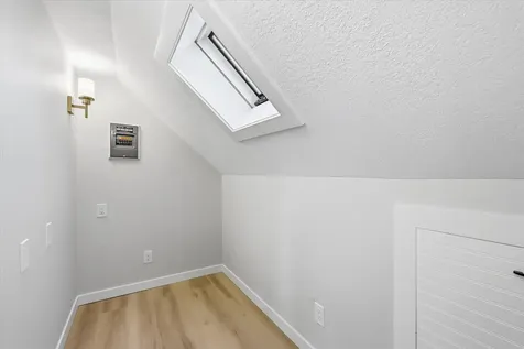 1245 Jefferson Avenue Saint Paul MN 55105