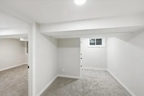 1245 Jefferson Avenue Saint Paul MN 55105
