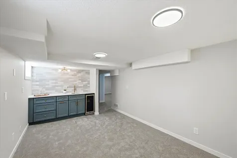 1245 Jefferson Avenue Saint Paul MN 55105