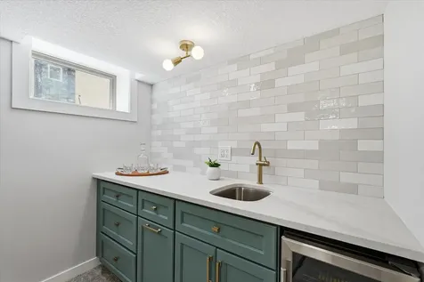 1245 Jefferson Avenue Saint Paul MN 55105