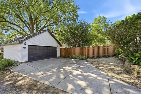 1245 Jefferson Avenue Saint Paul MN 55105