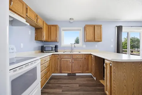 1701 3rd Avenue E West Fargo ND 58078