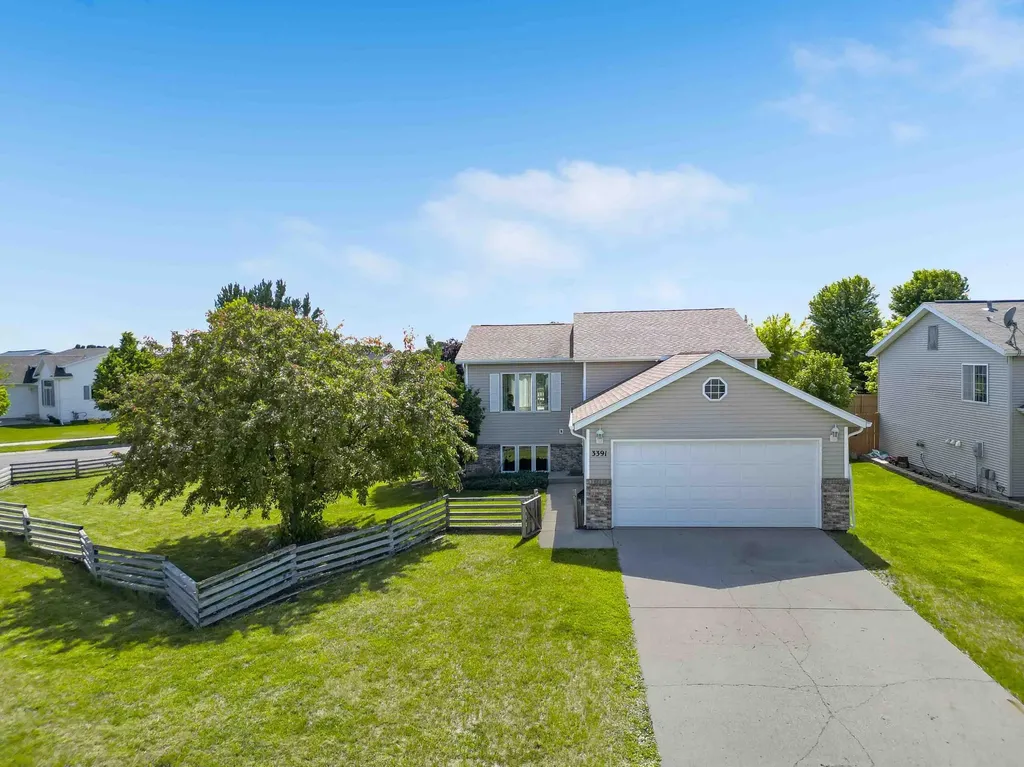 3391 39th Street S Moorhead MN 56560