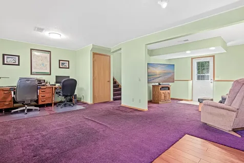 6321 Edgemont Circle N Brooklyn Park MN 55428