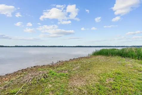 12280 Mentzer Trail Lindstrom MN 55045
