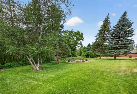 1914 12th Avenue NE Austin MN 55912
