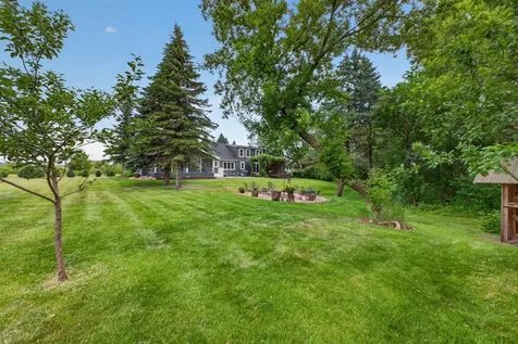 1914 12th Avenue NE Austin MN 55912