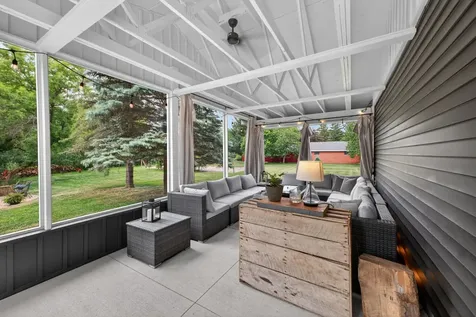 1914 12th Avenue NE Austin MN 55912