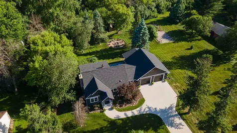1914 12th Avenue NE Austin MN 55912