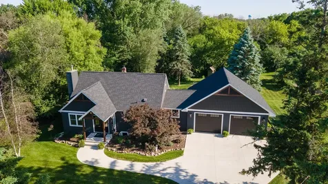 1914 12th Avenue NE Austin MN 55912