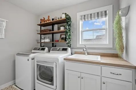 16452 Duluth Trail Lakeville MN 55044