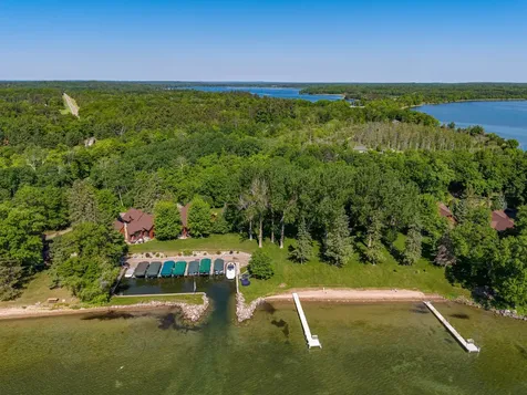 6199 Morriss Point Road NW Walker MN 56484