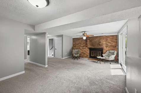 2210 Matterhorn Lane Saint Paul MN 55119