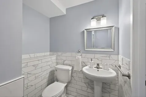 2210 Matterhorn Lane Saint Paul MN 55119
