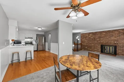 2210 Matterhorn Lane Saint Paul MN 55119