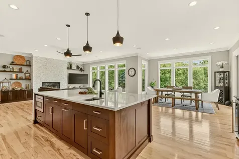 2022 Shannon Oaks Boulevard NE Rochester MN 55906