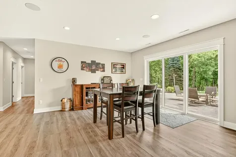 2022 Shannon Oaks Boulevard NE Rochester MN 55906