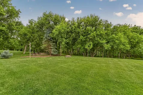 2022 Shannon Oaks Boulevard NE Rochester MN 55906