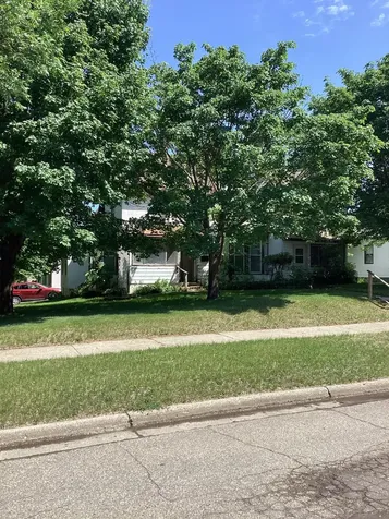 521 9th Avenue W Alexandria MN 56308